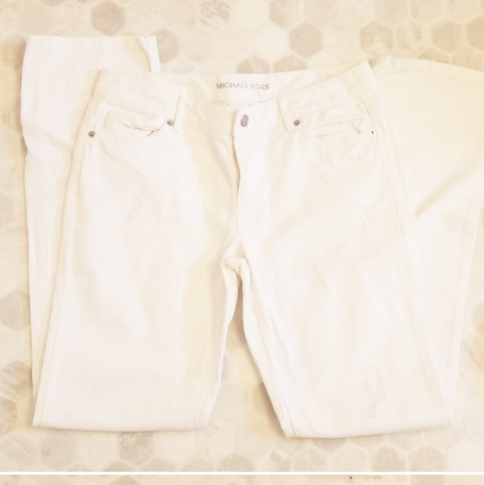 MICHAEL KORS distressed white jeans